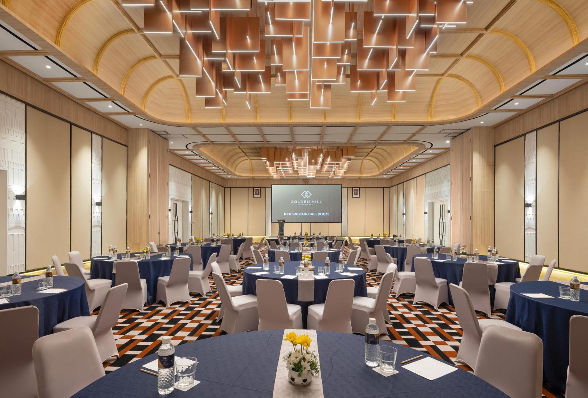 Golden Hill By Golden Tulip Hotel Tlekung ภายนอก รูปภาพ