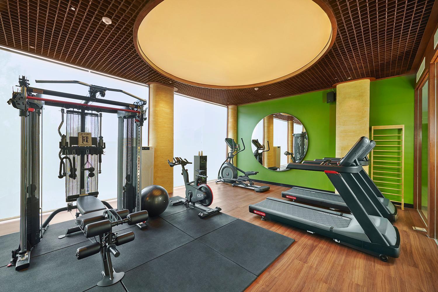 Golden Hill By Golden Tulip Hotel Tlekung ภายนอก รูปภาพ